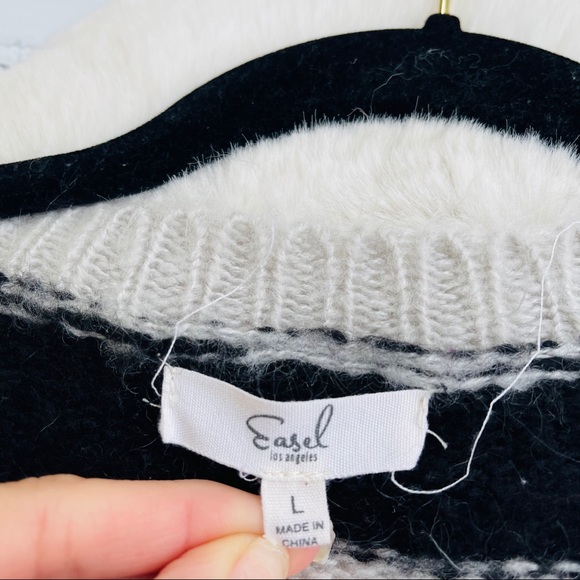 Easel Los Angeles Striped Bohemian Casual Sweater Size Large - Picture 4 of 16